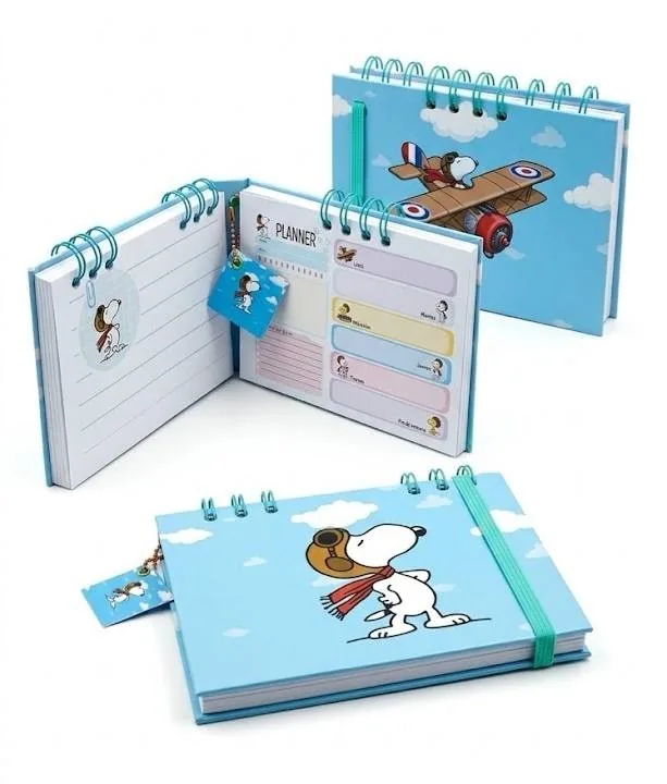 Cuadernos A6 de dos anillas con tapa de Snoopy aviador